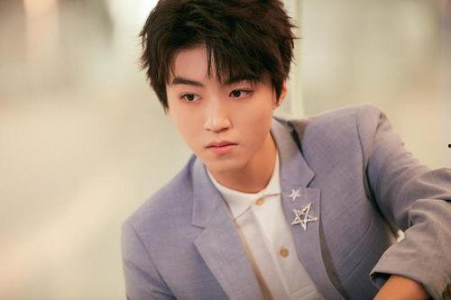 李沁王俊凯最新爆料,揭秘幕后故事与精彩瞬间  第1张