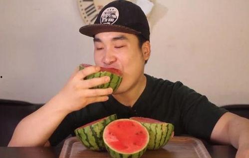 各种网红爆料在线吃瓜,在线吃瓜盛宴，揭秘娱乐圈幕后风云  第2张